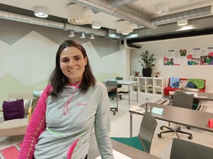 Unelmia Livessä: Ammattiopisto Liven ohjaaja Judit Marti Cardenasille opiskelijoiden kasvutarinat antavat työlle suuren merkityksen