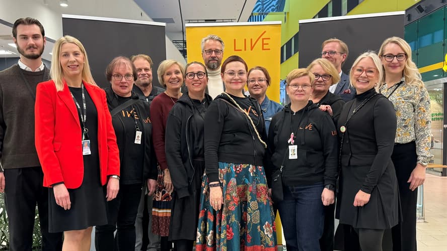 Kauppakeskus Kaaren ja Ammattiopisto Liven edustajat  featured-image