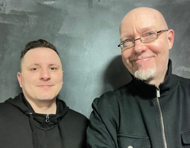Asuntolaohjaajat Iiro Tuomi ja Marko Palojärvi. 