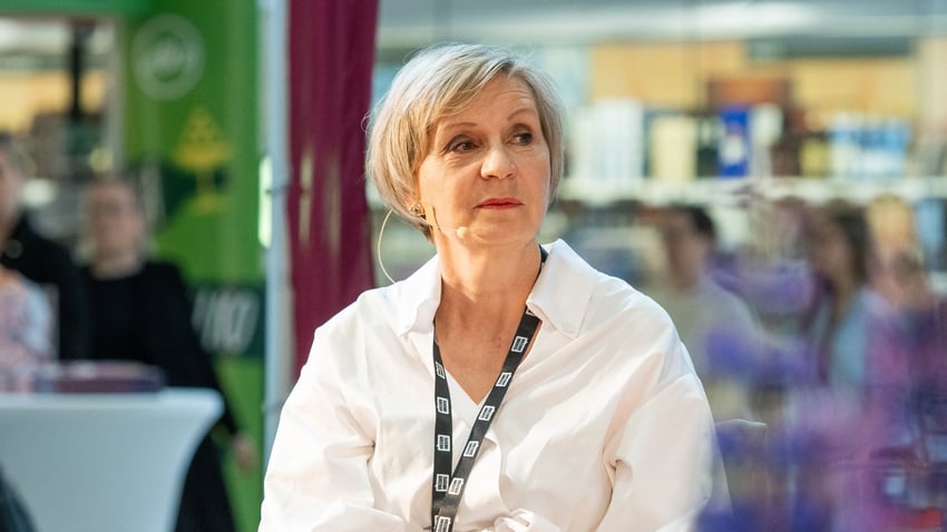 Marja Pajulahti SuomiAreenassa: Suomi ei pysy maailman onnellisimpana maana itsestään