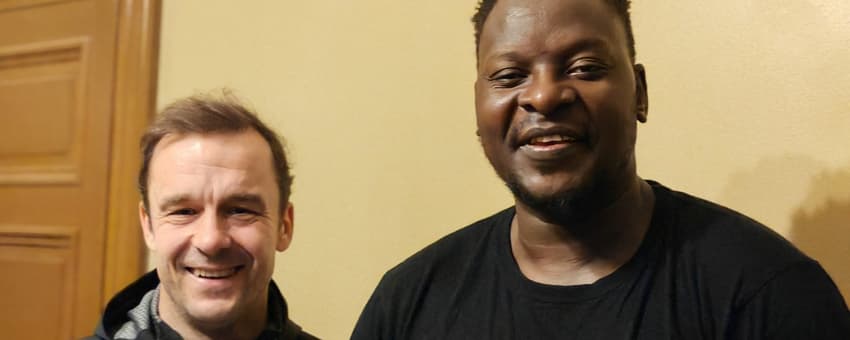 Sokea hieroja ja Kansallisteatteri osoittavat, että työkyky ei näy silmistä