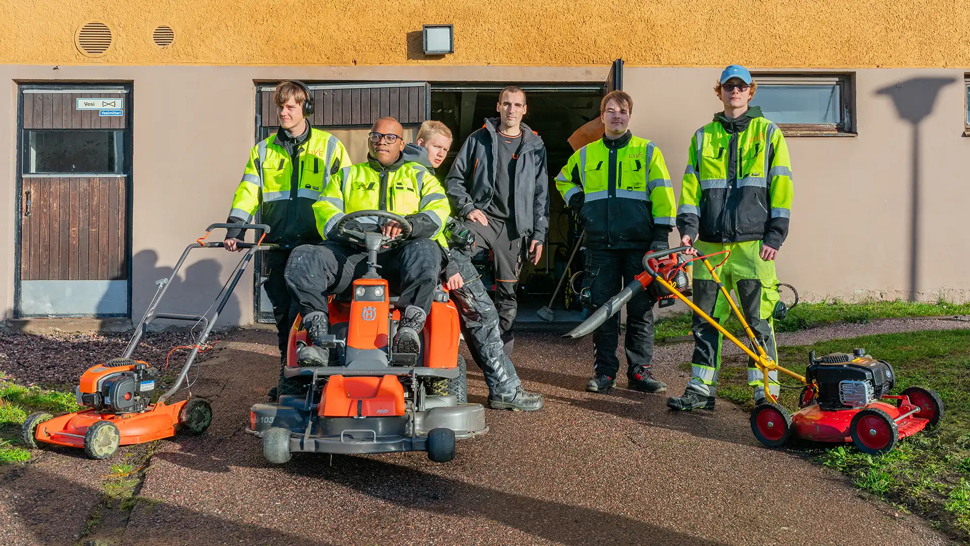 Perusopetuksen jälkeisen koulutuksen yhteishaku on alkanut – Hae Ammattiopisto Liveen kevään yhteishaussa