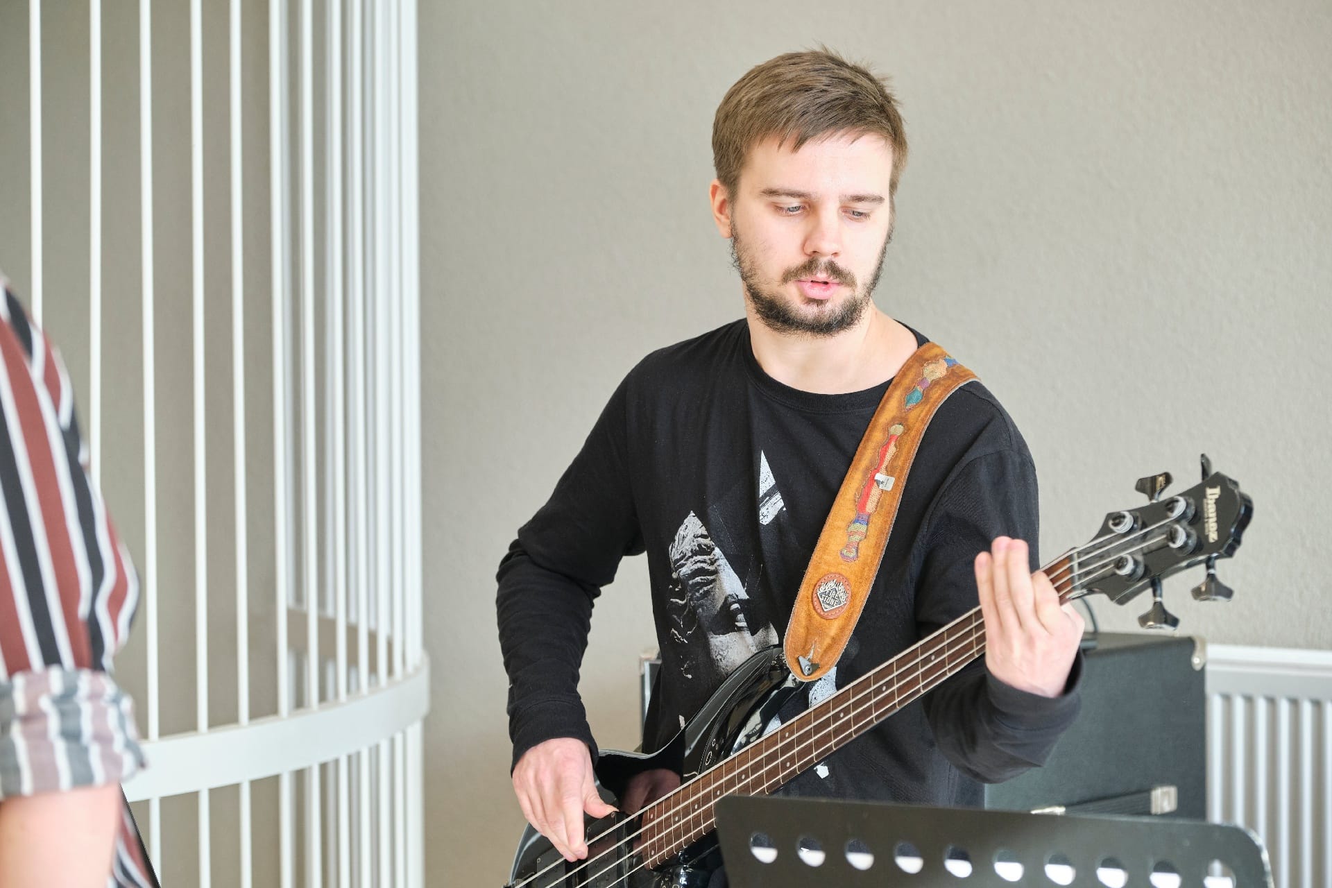 kuvituskuva kitaristi